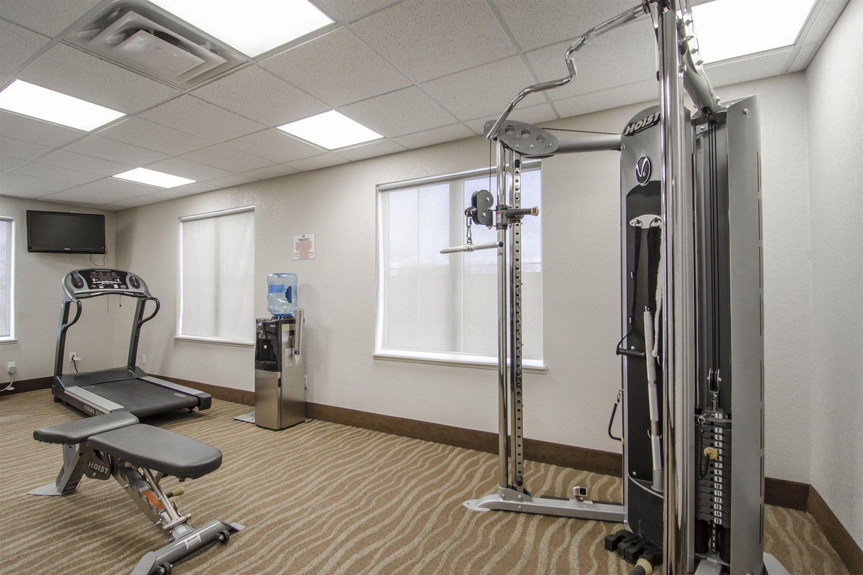 Quality Inn & Suites Estevan Экстерьер фото