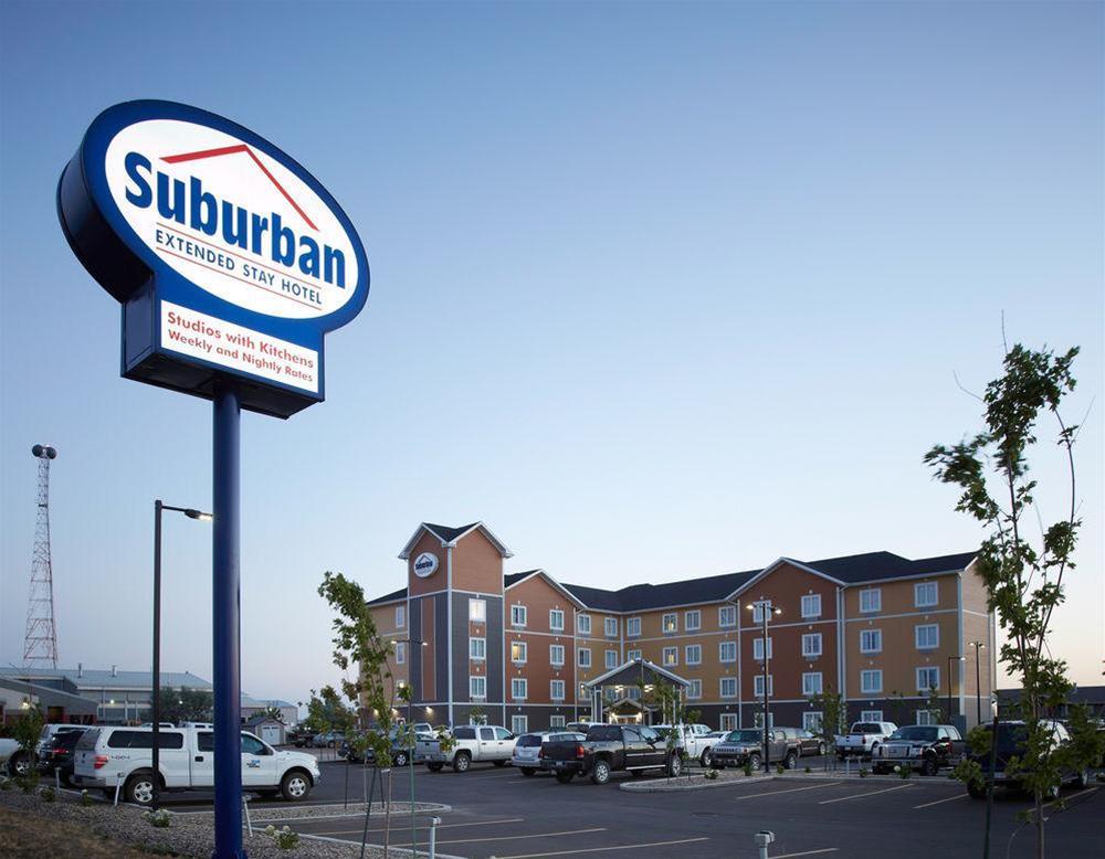 Quality Inn & Suites Estevan Экстерьер фото